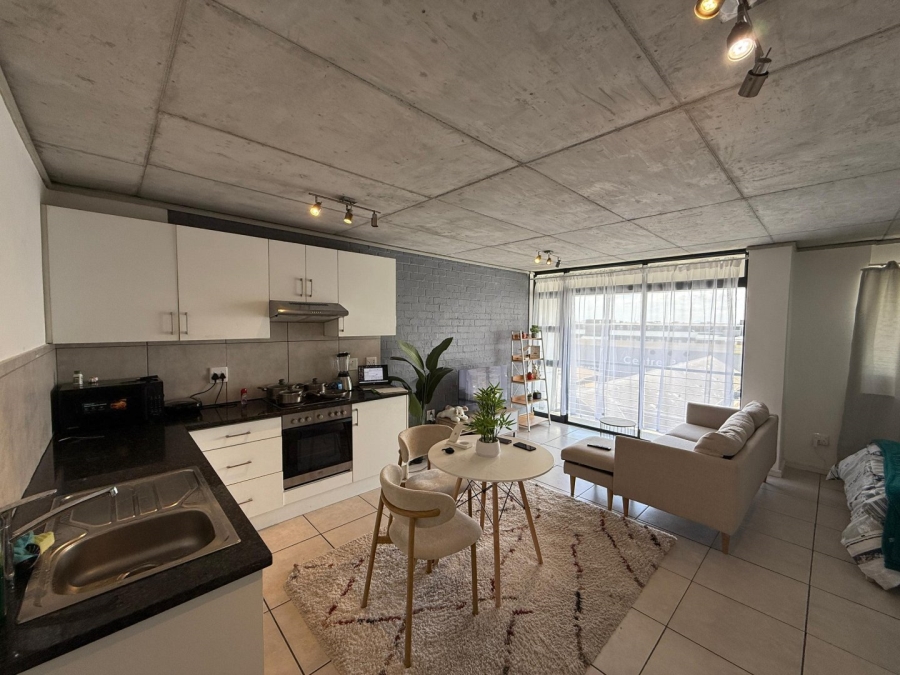  Bedroom Property for Sale in Milnerton Central Western Cape